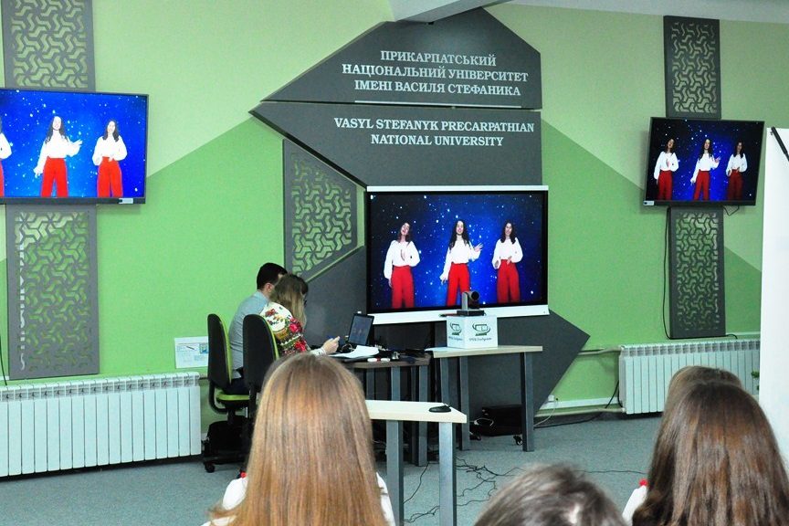 Розколяда на Педагогічному 02