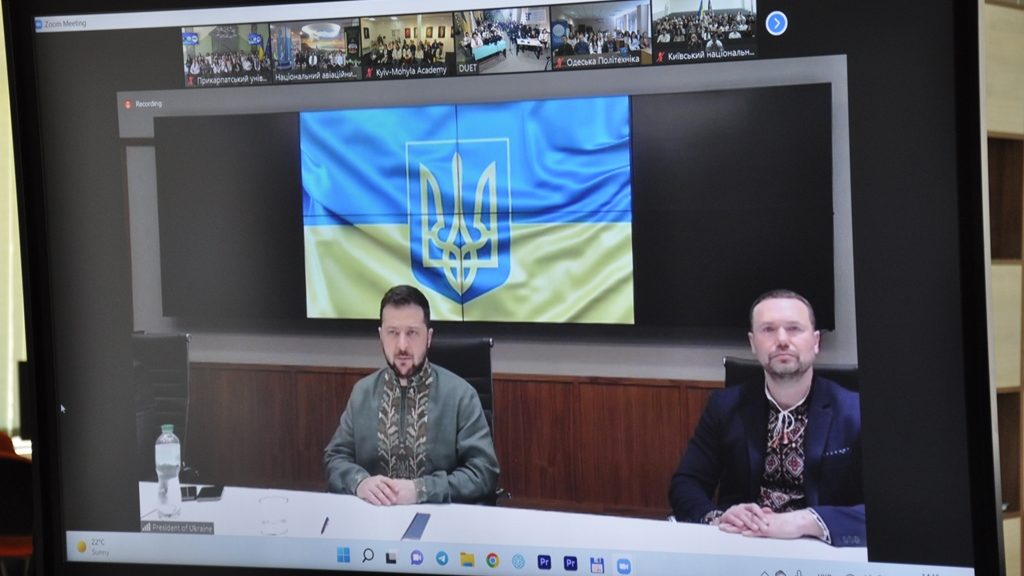 Президент України зустрівся зі студентами закладів вищої освіти України 05