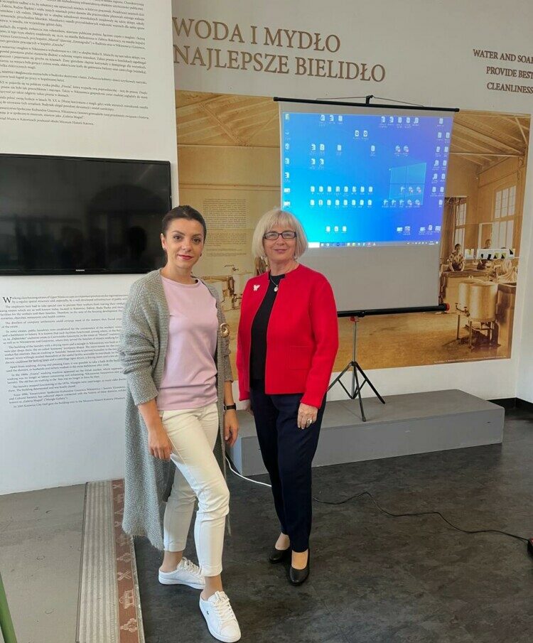 6d3b1ca4-f854-460a-a0b3-4c88fef6d52f-e1727023229821